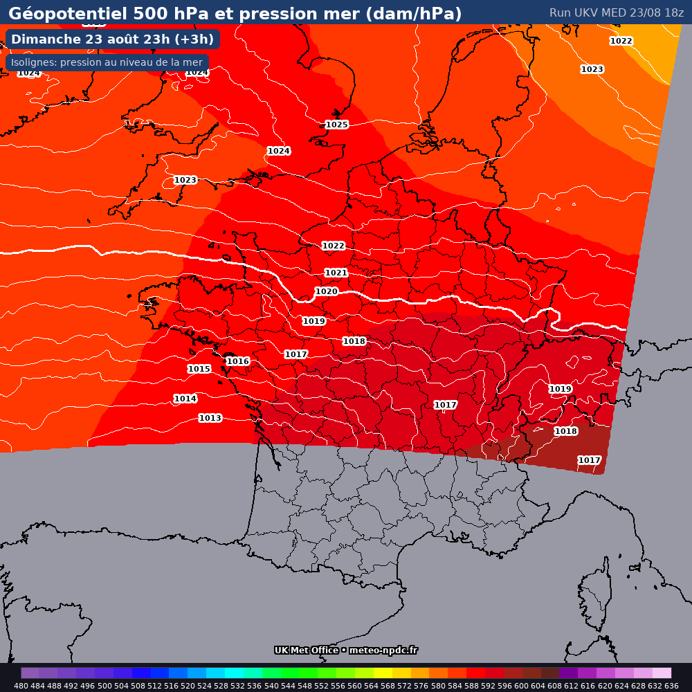Carte de prévision météo du modèle UKV Short/Med (2 km) - Température, précipitations, vent - Met Office